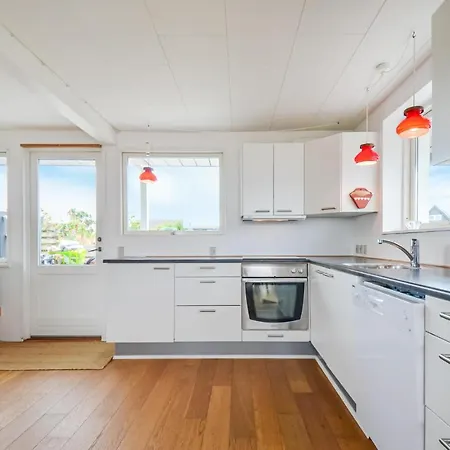 Ferienhaus Amazing In With Kitchen Ebeltoft